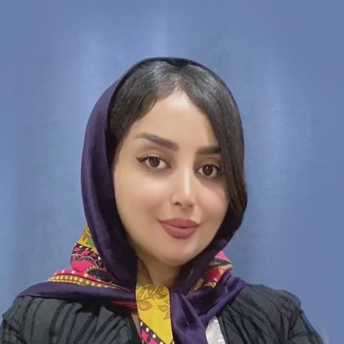 نادیا اسدزاده کارشناس لوازم خانگی